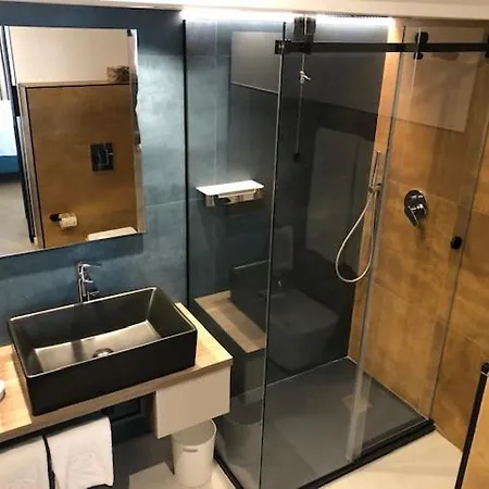 ゲストハウス Palazzo Raho チェファル