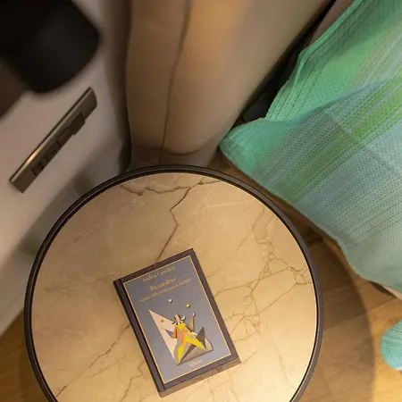 Palazzo Raho 4* チェファル