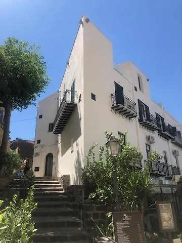 Palazzo Raho بيت ضيافة