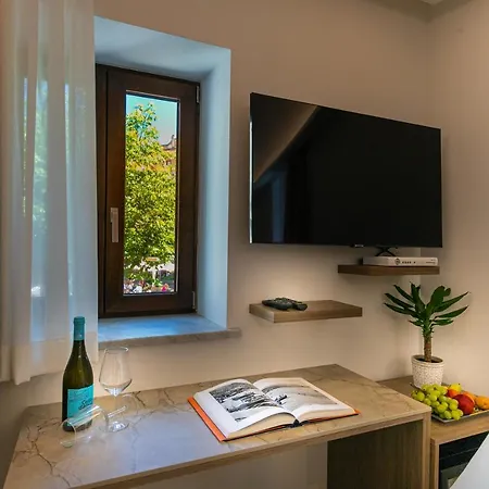 Palazzo Raho Guest house Cefalu